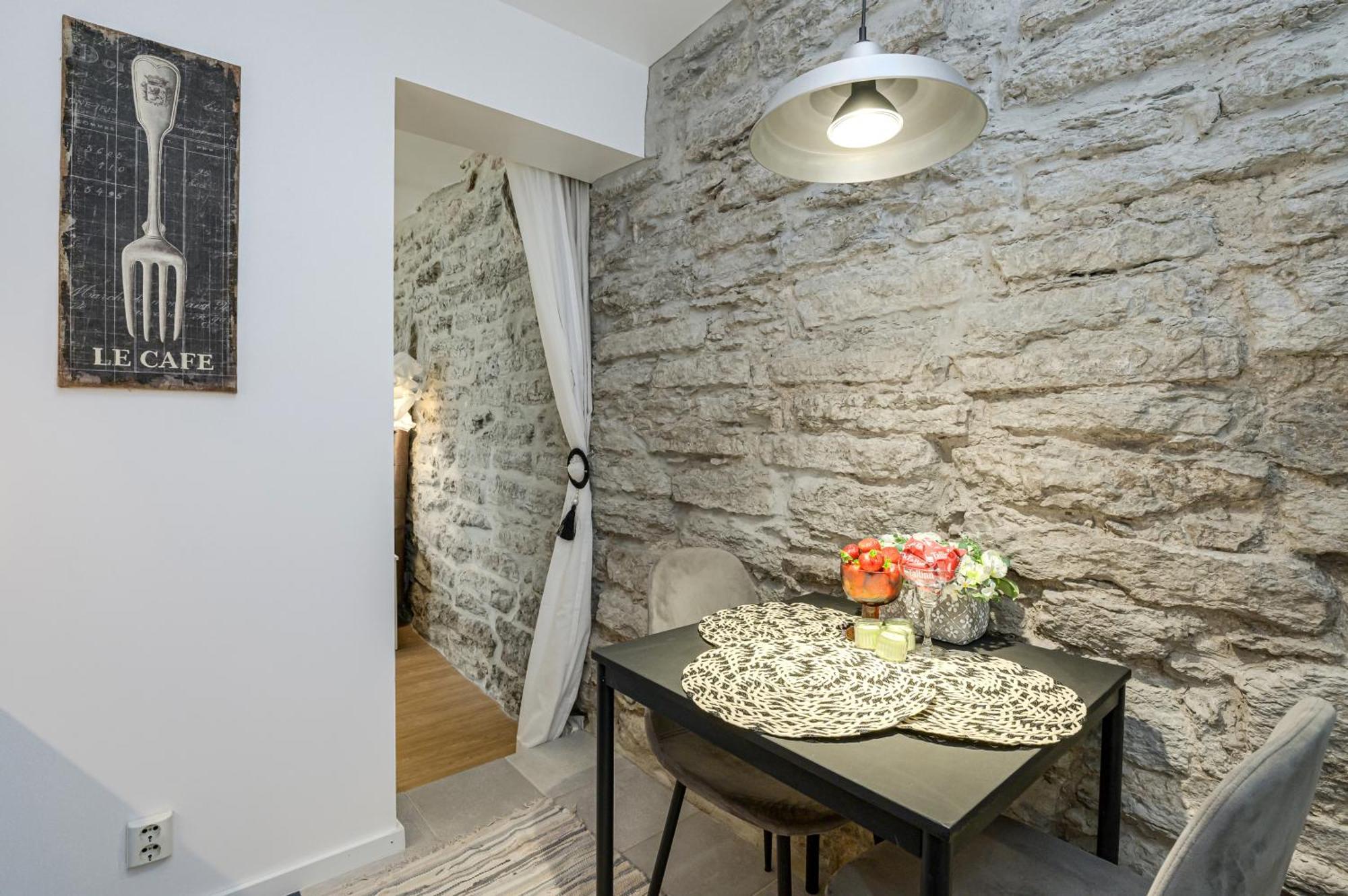 Tallinn Old Town Romantic Apartment Esterno foto